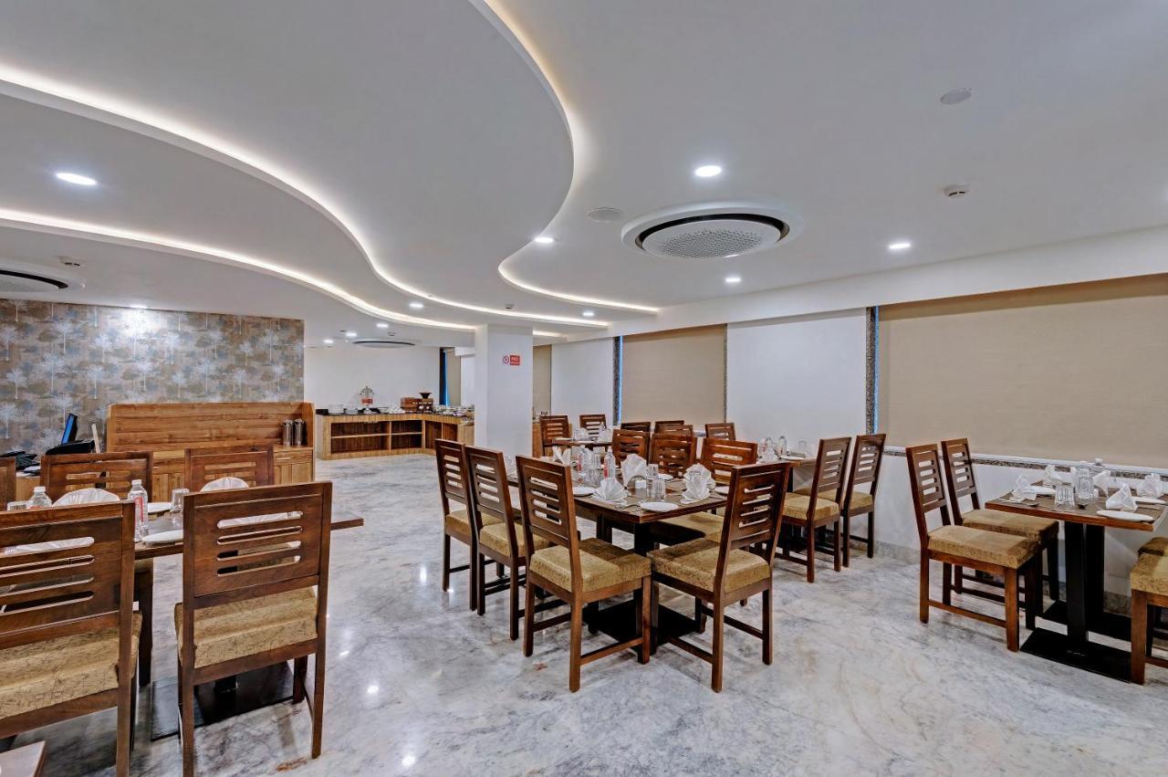 Click Collection Jaipur, Sindhi Camp Hotel ภายนอก รูปภาพ
